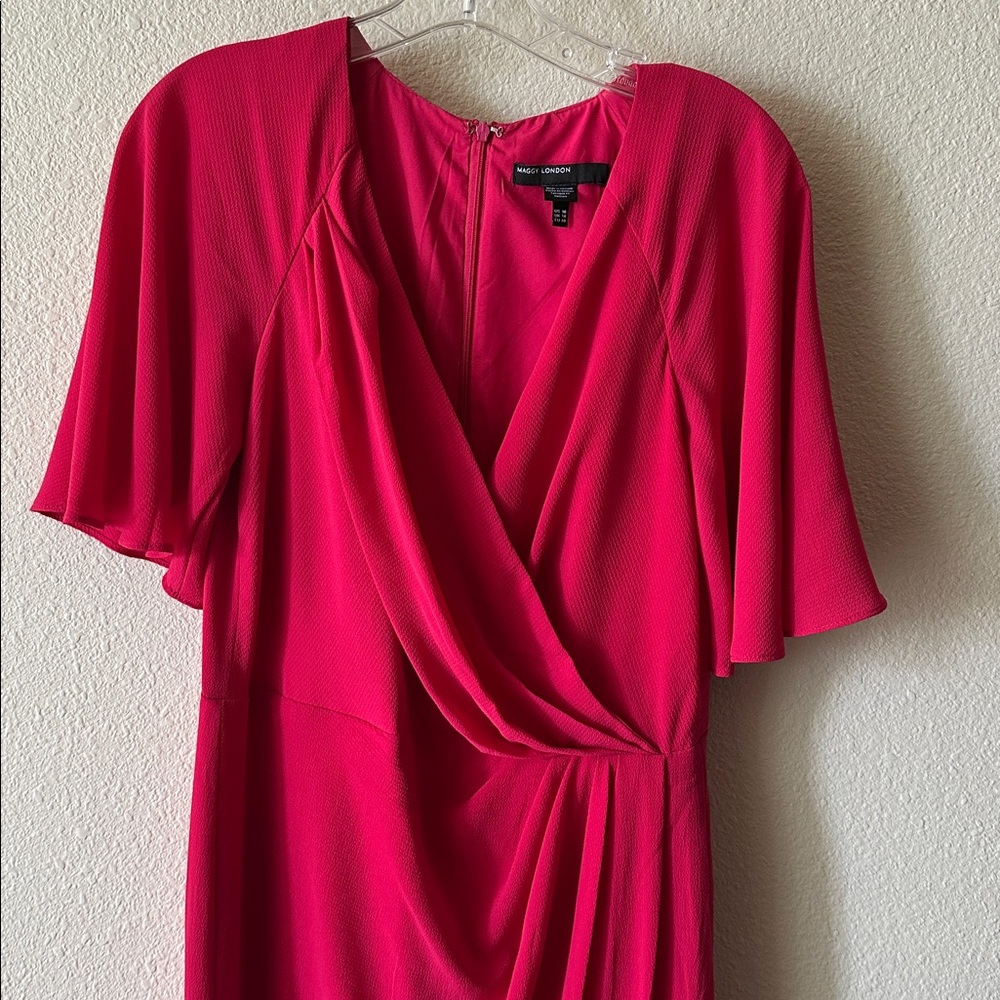 Maggy London Pink midi Dress